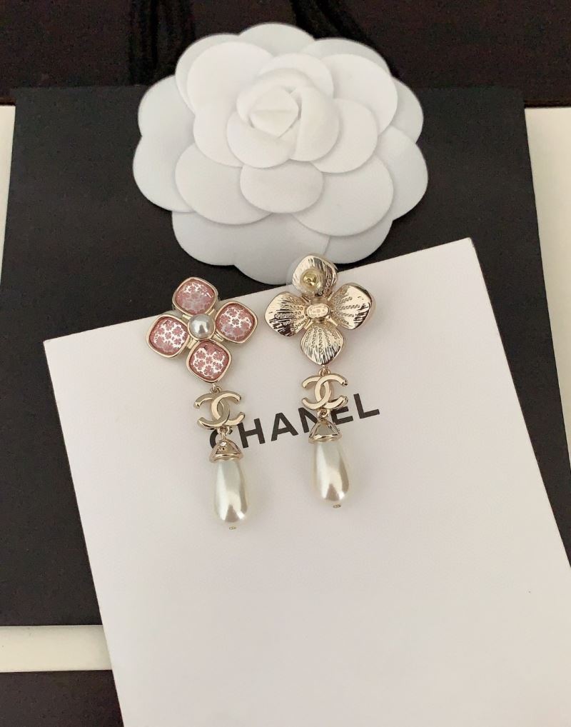 Ch**el earrings